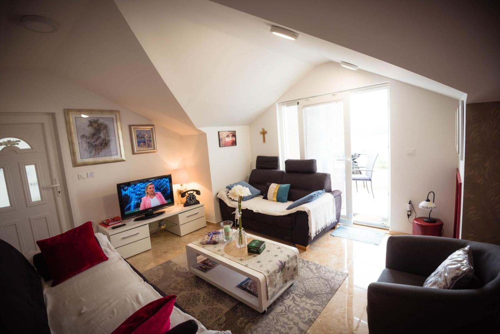 Apartments Marcus & Pascal Шибеник Экстерьер фото